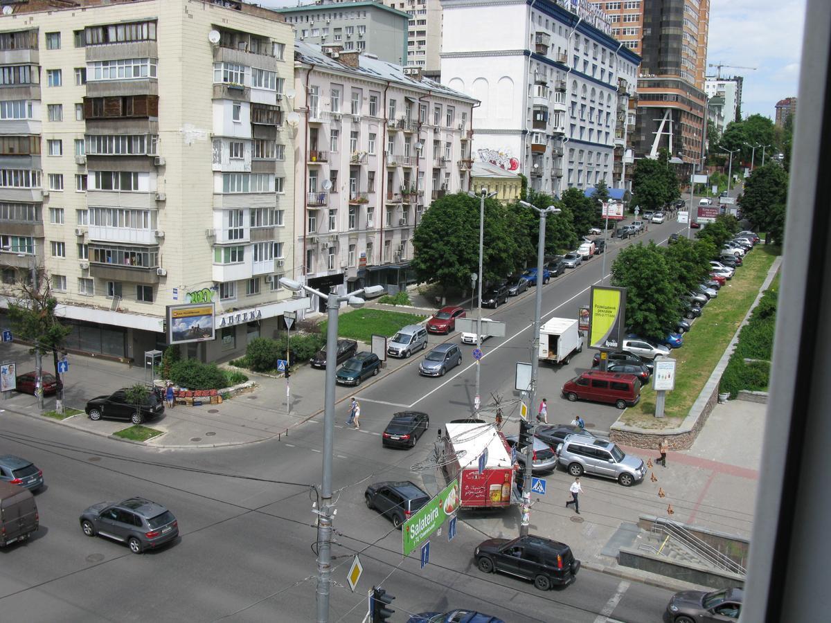 Квартира По Улице Большая Васильковская, 114 เคียฟ ภายนอก รูปภาพ